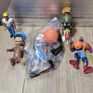 Looney Tunes Marvin The Martian, Curious George, LeBron James, Lola Bunny, Worke